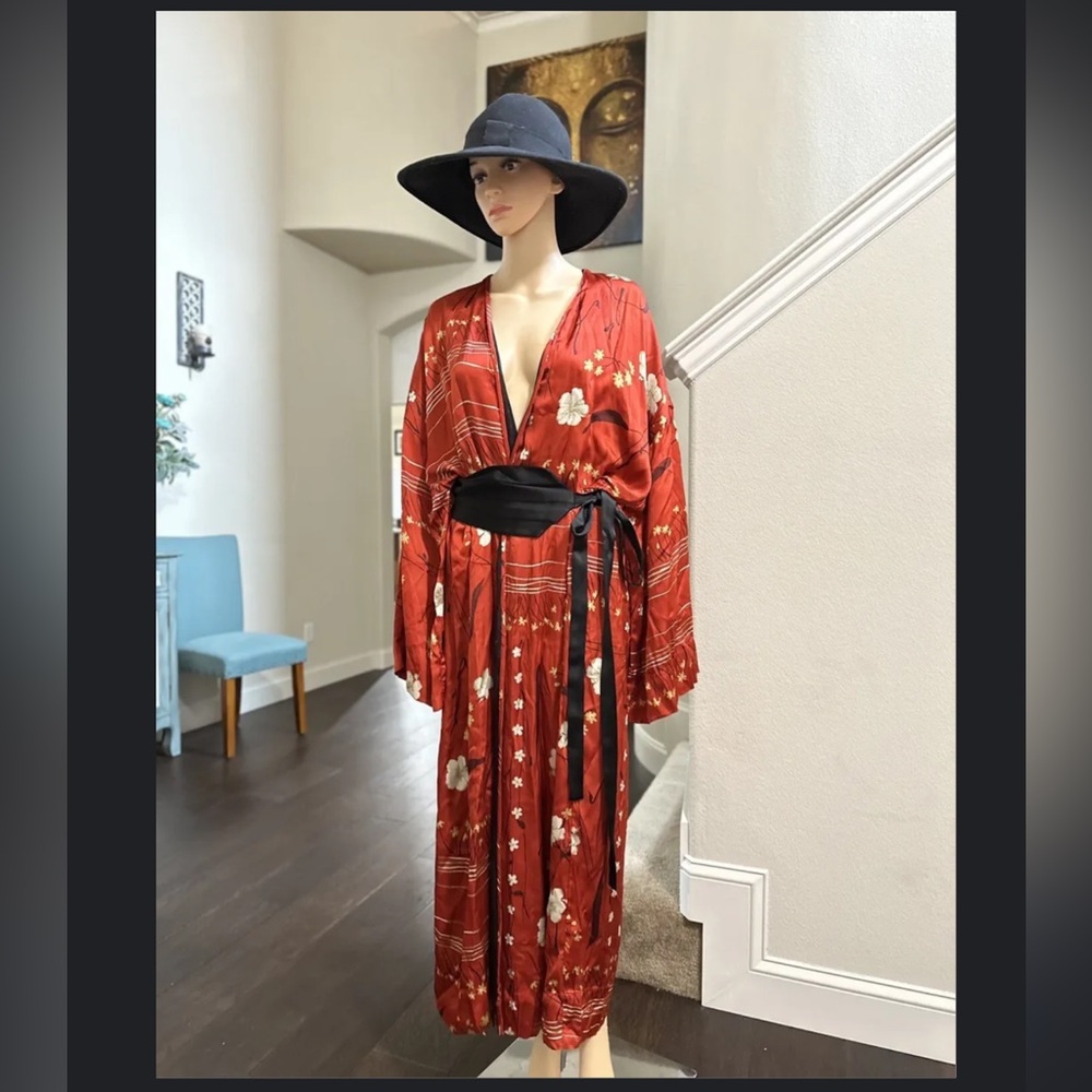 ZARA WOMAN NEW PRINTED SASH BELT KIMONO